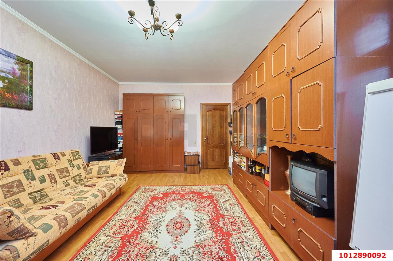 Фото №4: Дом 386&nbsp;м² + 8.09&nbsp;сот., 2&nbsp;эт. - Краснодар, Прикубанский внутригородской округ, мкр. Музыкальный, ул. им. Микешина М.О.