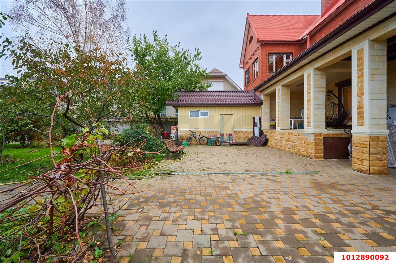 Фото №16: Дом 386&nbsp;м² + 8.09&nbsp;сот., 2&nbsp;эт. - Краснодар, Прикубанский внутригородской округ, мкр. Музыкальный, ул. им. Микешина М.О.