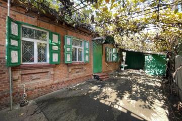 Фото №1: Дом 135 м² + 4.35 сот., 1 эт. - Краснодар, мкр. Фестивальный, ул. Северная, 157