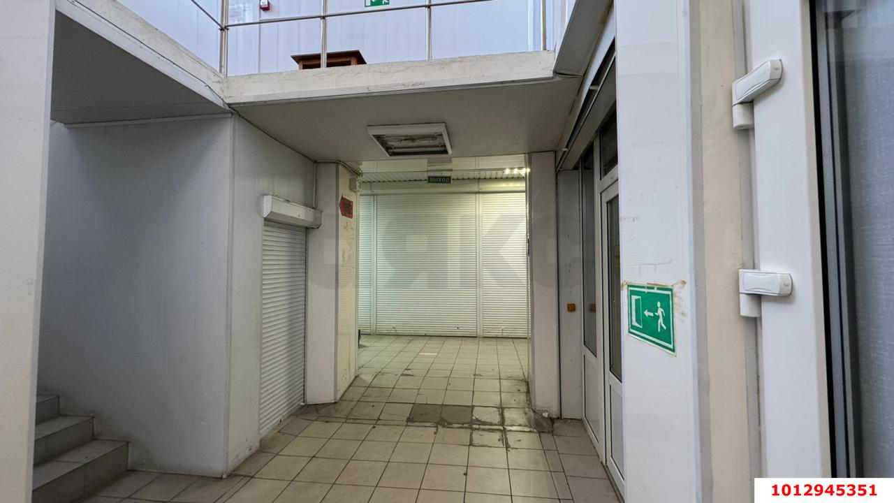 Фото №4: Торговое помещение 113&nbsp;м², 1/2&nbsp;эт. - Краснодар, Карасунский внутригородской округ, мкр. Хлопчато-бумажный Комбинат, ул. Сормовская, 7