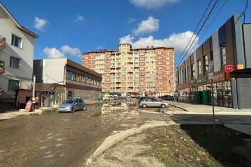 Фото №4: Отдельное здание 537 м² - Российский, мкр. Прикубанский внутригородской округ, ул. Парижская, 25