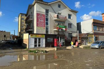 Фото №1: Отдельное здание 536 м², 1/4 эт. - Российский, мкр. Прикубанский внутригородской округ, ул. Парижская, 25