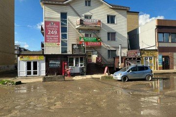 Фото №2: Отдельное здание 537 м² - Российский, мкр. Прикубанский внутригородской округ, ул. Парижская, 25