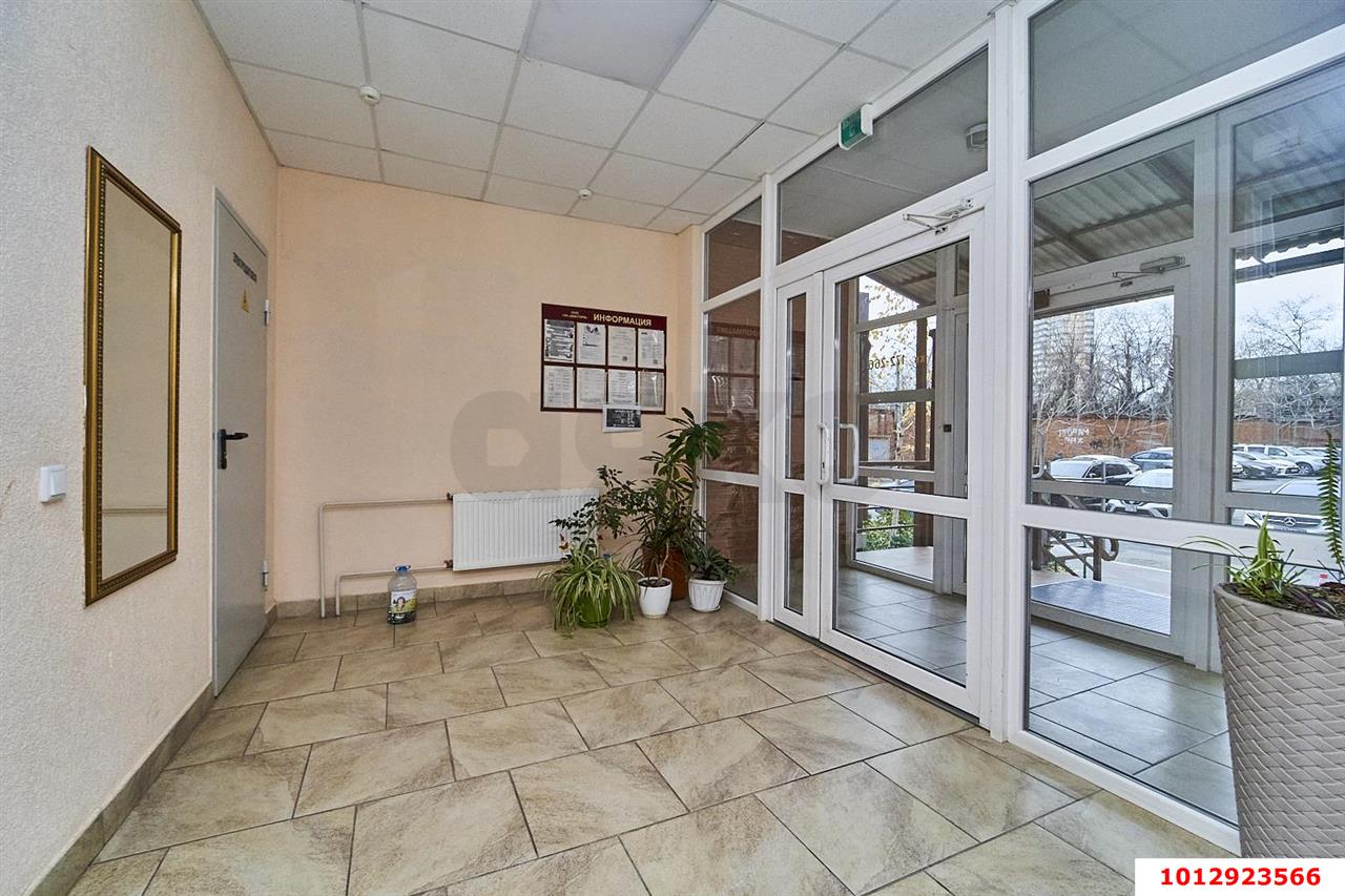 Фото №7: 2-комнатная квартира 72&nbsp;м², 10/20&nbsp;эт. - Краснодар, Западный внутригородской округ, мкр. Фестивальный, пр-д Дальний, 11к1