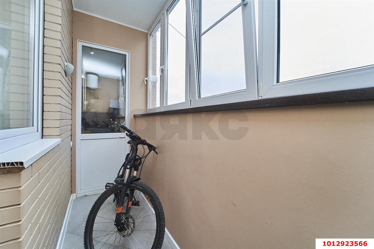 Фото №6: 2-комнатная квартира 72&nbsp;м², 10/20&nbsp;эт. - Краснодар, Западный внутригородской округ, мкр. Фестивальный, пр-д Дальний, 11к1
