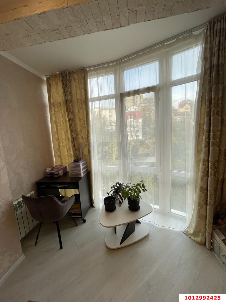 Фото №5: 2-комнатная квартира 45&nbsp;м², 12/16&nbsp;эт. - Сочи, Центральный, Гагарина, мкр. Новый Сочи, ул. Цюрупы, 34