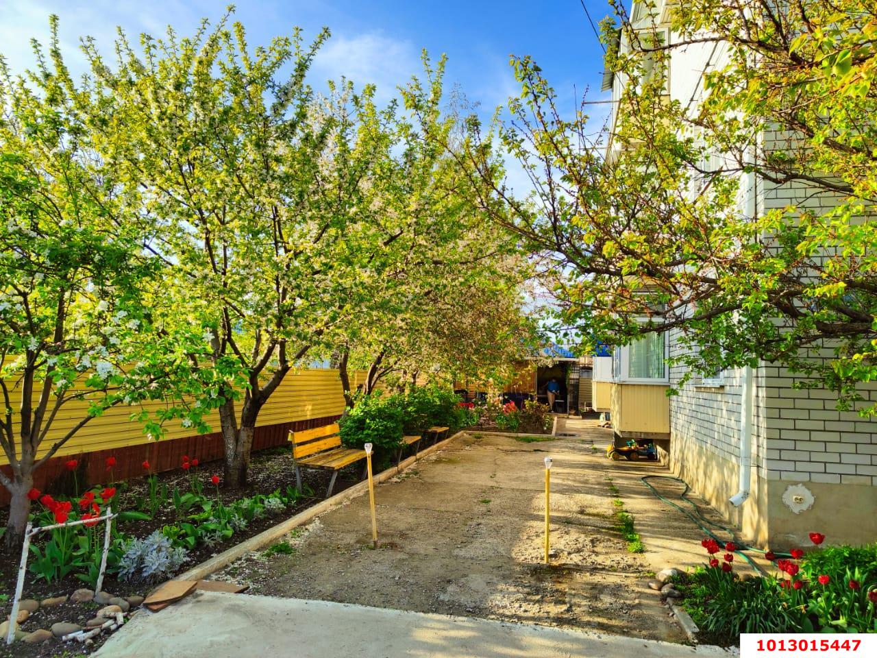 Фото №1: 1-комнатная квартира 35&nbsp;м², 3/3&nbsp;эт. - Знаменский, мкр. Карасунский внутригородской округ, ул. Платиновая, 37