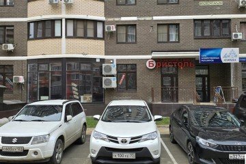 Фото №3: Торговое помещение 95 м² - Краснодар, мкр. имени Петра Метальникова, ул. Цезаря Куникова, 35