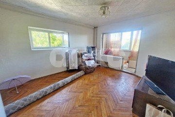 Фото №1: 2-комнатная квартира 60&nbsp;м², 3/12&nbsp;эт. - Сочи, мкр. Заречный, ул. Вишнёвая, 34