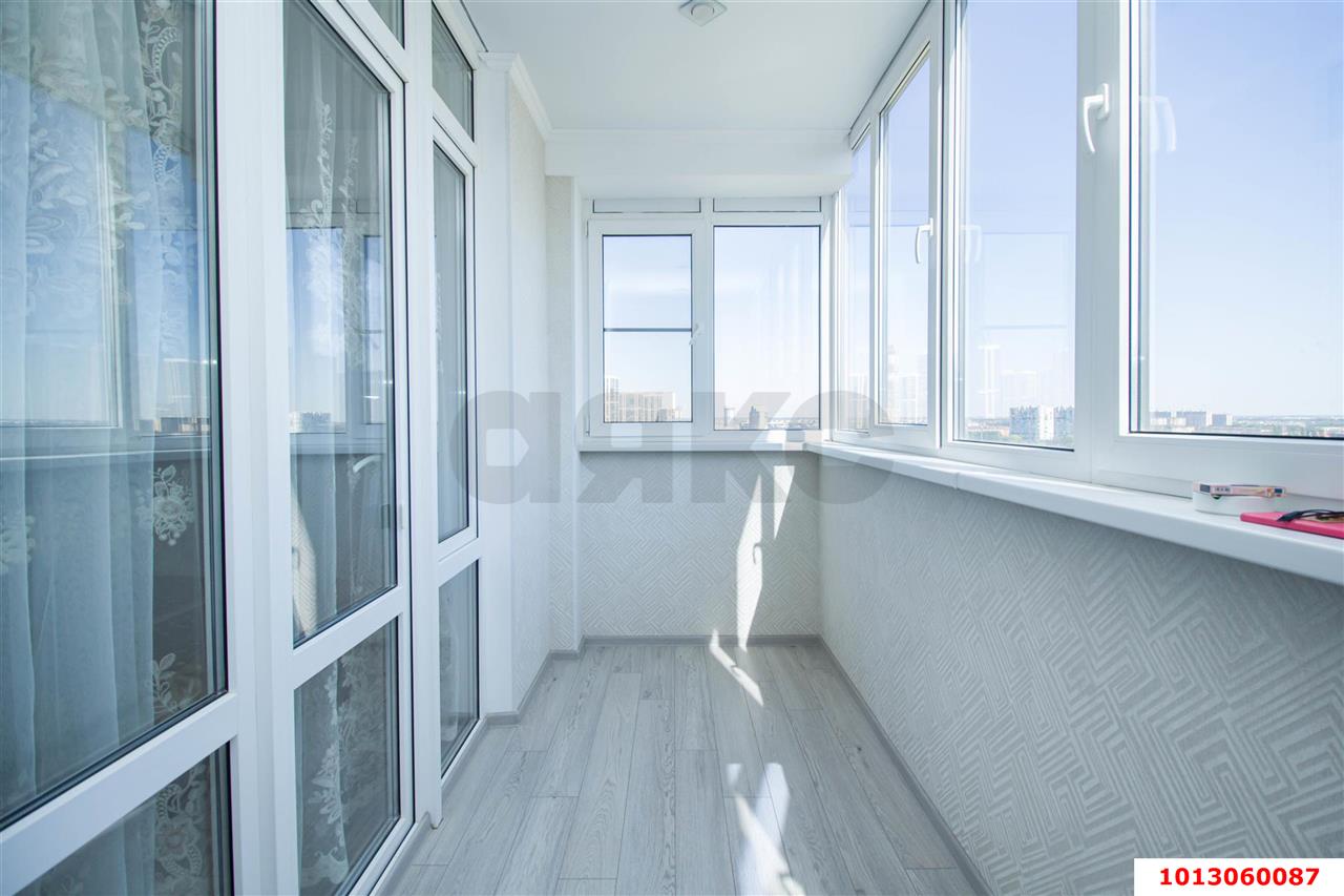 Фото №6: 2-комнатная квартира 70&nbsp;м², 14/24&nbsp;эт. - Краснодар, Прикубанский внутригородской округ, квартал Доброта, мкр. Любимово, 16