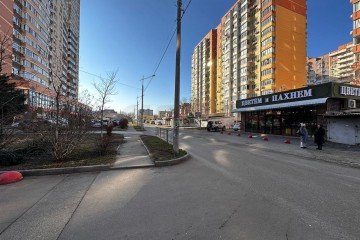 Фото №2: Торговое помещение 115 м² - Краснодар, мкр. Солнечный, ул. Казбекская, 12