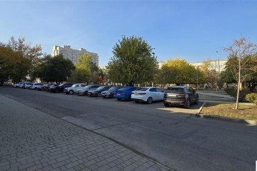 Фото №4: Торговое помещение 293 м² - Краснодар, мкр. Юбилейный, ул. Бульварное Кольцо, 18/2