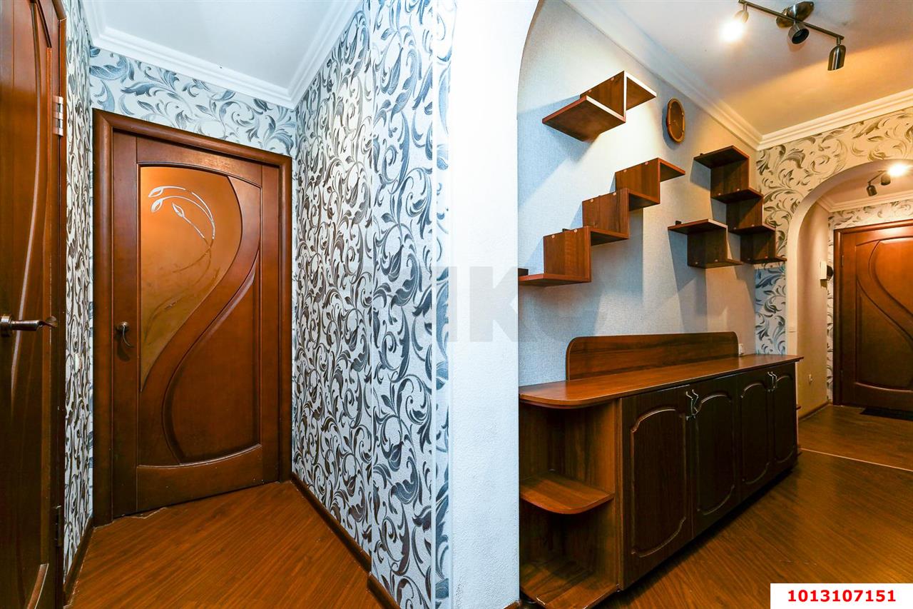 Фото №5: 3-комнатная квартира 60&nbsp;м², 2/5&nbsp;эт. - Краснодар, Центральный внутригородской округ, мкр. Завод Измерительных Приборов, ул. Курчатова, 16