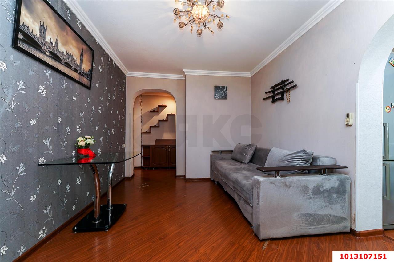 Фото №8: 3-комнатная квартира 60&nbsp;м², 2/5&nbsp;эт. - Краснодар, Центральный внутригородской округ, мкр. Завод Измерительных Приборов, ул. Курчатова, 16