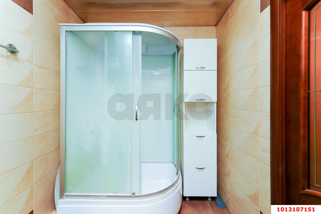 Фото №13: 3-комнатная квартира 60&nbsp;м², 2/5&nbsp;эт. - Краснодар, Центральный внутригородской округ, мкр. Завод Измерительных Приборов, ул. Курчатова, 16