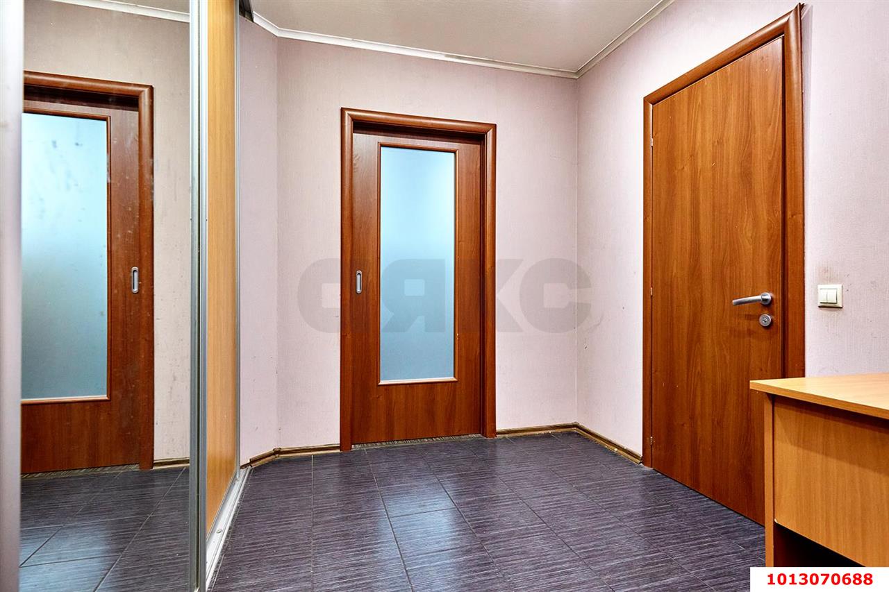 Фото №9: 1-комнатная квартира 51&nbsp;м², 6/12&nbsp;эт. - Краснодар, Западный внутригородской округ, мкр. Центральный, ул. имени Пушкина, 2