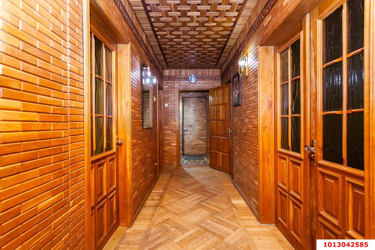 Фото №17: 3-комнатная квартира 100&nbsp;м², 1/9&nbsp;эт. - Краснодар, Карасунский внутригородской округ, мкр. Хлопчато-бумажный Комбинат, ул. Бородина, 18