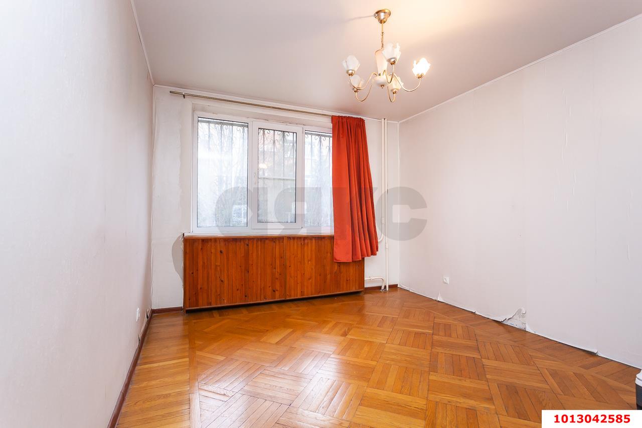 Фото №5: 3-комнатная квартира 100&nbsp;м², 1/9&nbsp;эт. - Краснодар, Карасунский внутригородской округ, мкр. Хлопчато-бумажный Комбинат, ул. Бородина, 18