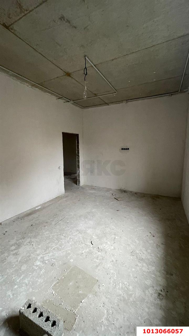 Фото №7: Дом 202&nbsp;м² + 5.2&nbsp;сот., 2&nbsp;эт. - Тахтамукай, мкр. Европейская Деревня, ул. Новороссийская, 7