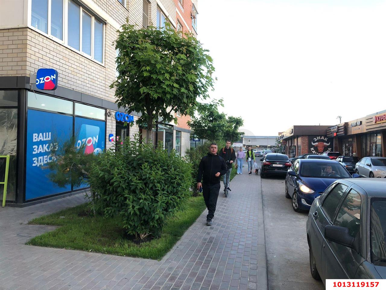 Фото №3: Торговое помещение 36&nbsp;м², 1/10&nbsp;эт. - Краснодар, Прикубанский внутригородской округ, Россинского, мкр. жилой комплекс Инсити-Парк, ул. Командорская, 1к1