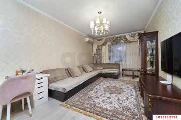 Фото №1: 2-комнатная квартира 80 м² - Краснодар, мкр. Восточно-Кругликовский, ул. Черкасская, 87