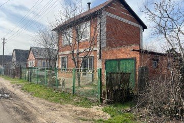 Фото №1: Дом 125 м² - Строитель, мкр. Прикубанский внутригородской округ, ул. Сиреневая, 37