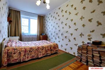 Фото №1: 2-комнатная квартира 49 м², 1/3 эт. - Яблоновский, ул. Космическая, 39