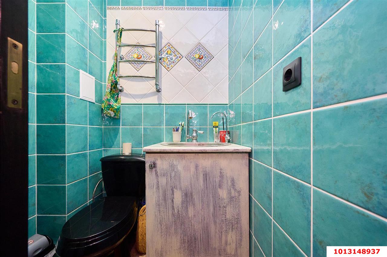 Фото №7: 3-комнатная квартира 49&nbsp;м², 1/3&nbsp;эт. - Краснодар, Западный внутригородской округ, мкр. Центральный, ул. Чапаева, 80