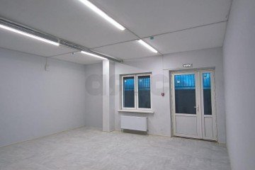 Фото №2: Офисное помещение 40 м² - Краснодар, мкр. жилой комплекс Краски, ул. Краеведа Соловьёва, 6