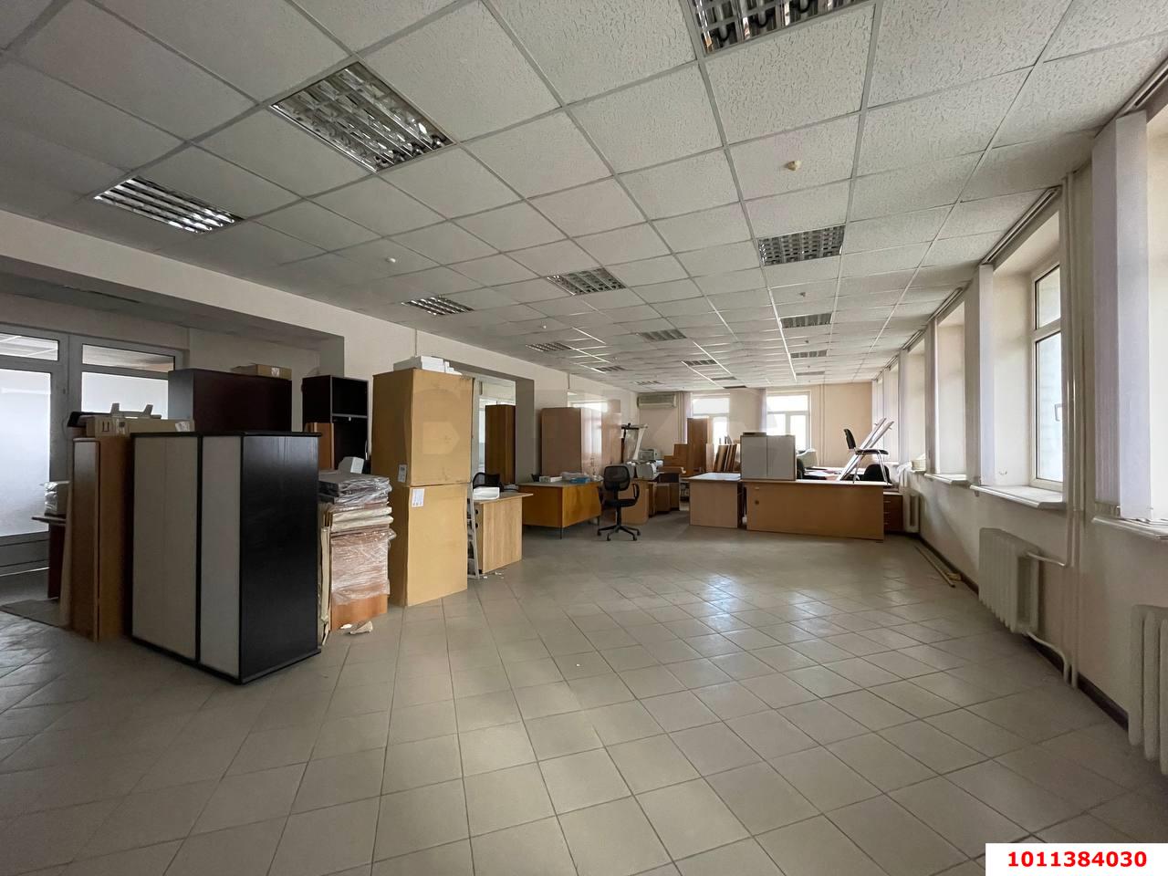 Фото №1: Офисное помещение 200&nbsp;м², 3/4&nbsp;эт. - Краснодар, мкр. Западный внутригородской округ, ул. имени Дзержинского, 5