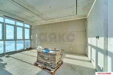 Фото №1: 4-комнатная квартира 214 м², 24/24 эт. - Краснодар, мкр. Западный внутригородской округ, ул. Кожевенная, 22