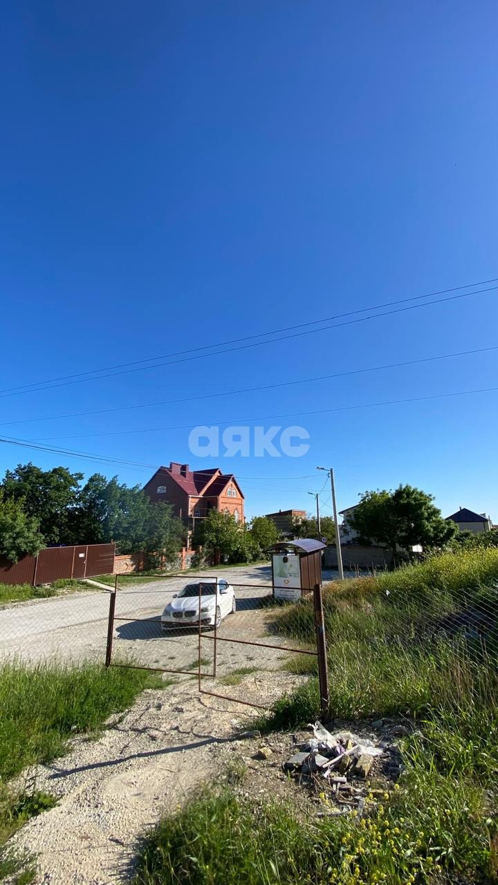 Фото №28: Дом 240&nbsp;м² + 5.7&nbsp;сот., 2&nbsp;эт. - Геленджик, Куприянова Щель, мкр. Куприянова Щель, ул. Малахитовая, 10