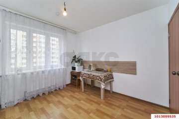 Фото №3: 2-комнатная квартира 70 м² - Краснодар, мкр. Микрохирургии глаза, ул. Академика Лукьяненко, 36