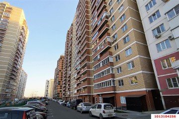 Фото №2: 1-комнатная квартира 45 м² - Краснодар, мкр. Почтовый, пр-кт имени писателя Знаменского, 9к2