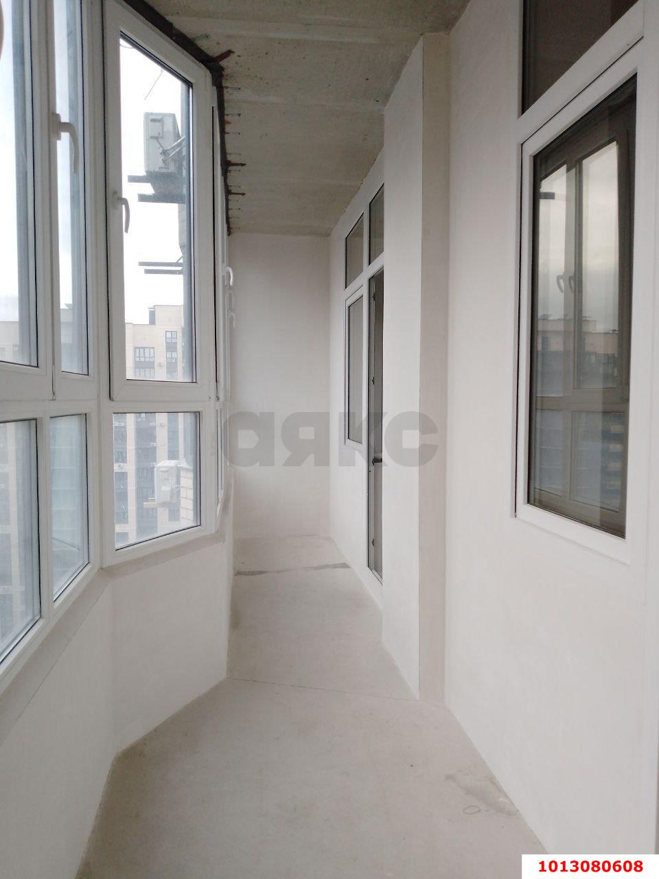 Фото №6: 1-комнатная квартира 39&nbsp;м², 16/22&nbsp;эт. - Краснодар, Прикубанский внутригородской округ, ЖК Губернский, мкр. 7-й квартал, ул. имени Героя Николая Шевелёва, 17