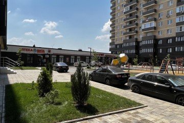 Фото №3: Торговое помещение 55 м² - Краснодар, мкр. жилой комплекс Ракурс, ул. имени Героя Ростовского, 8к3