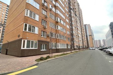 Фото №1: 2-комнатная квартира 60 м² - Краснодар, мкр. 4-й квартал, ул. Боспорская, 8