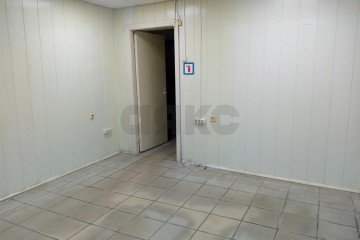 Фото №4: Торговое помещение 41 м² - Краснодар, мкр. Центральный, ул. Коммунаров, 92