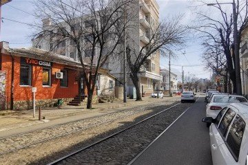 Фото №4: Торговое помещение 37 м² - Краснодар, мкр. Центральный, ул. Гоголя, 79/1