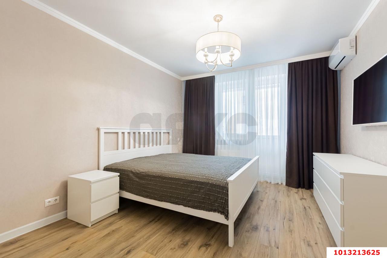 Фото №3: 1-комнатная квартира 50&nbsp;м², 3/25&nbsp;эт. - Краснодар, Прикубанский внутригородской округ, Фестивальный, Отделение № 1 совхоза Солнечный, мкр. ЖК Седьмой Континент, ул. Совхозная, 1к5