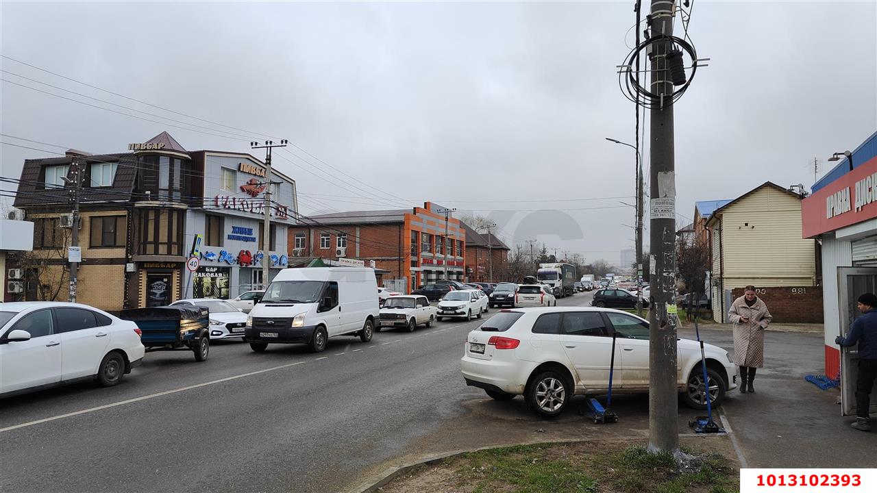 Фото №4: Торговое помещение 1645 м² - Краснодар, жилой комплекс Симфония, ул. Российская, 72/1к1