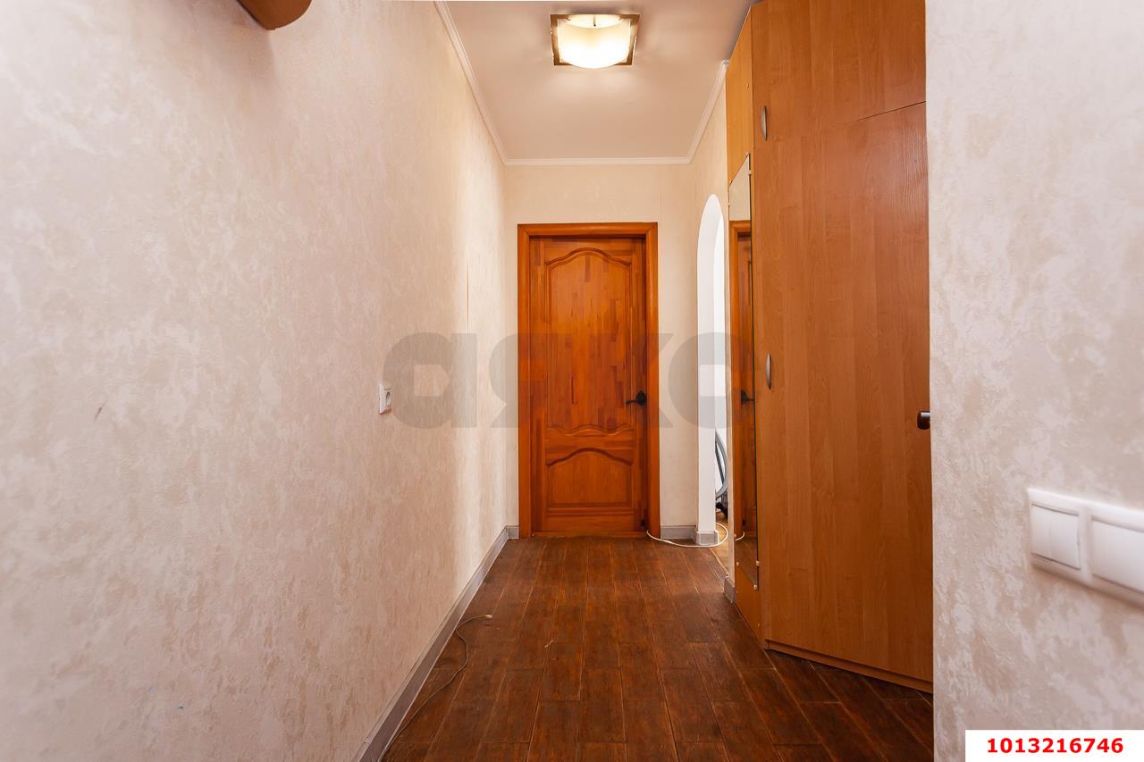 Фото №17: 3-комнатная квартира 59&nbsp;м², 1/5&nbsp;эт. - Краснодар, Прикубанский внутригородской округ, мкр. Славянский, ул. Славянская, 79А