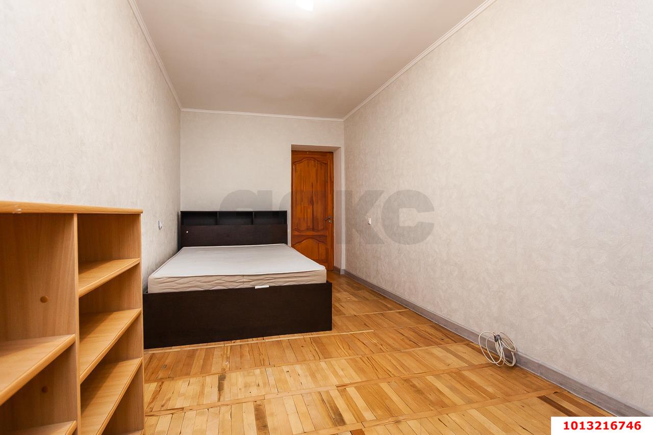 Фото №13: 3-комнатная квартира 59&nbsp;м², 1/5&nbsp;эт. - Краснодар, Прикубанский внутригородской округ, мкр. Славянский, ул. Славянская, 79А