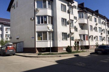 Фото №3: Торговое помещение 40 м² - Краснодар, мкр. жилой комплекс Прованс, ул. Генерала Петрова, 9