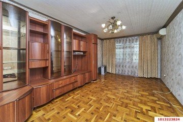 Фото №1: 3-комнатная квартира 78 м² - Краснодар, мкр. Комсомольский, ул. 30-й Иркутской Дивизии, 11