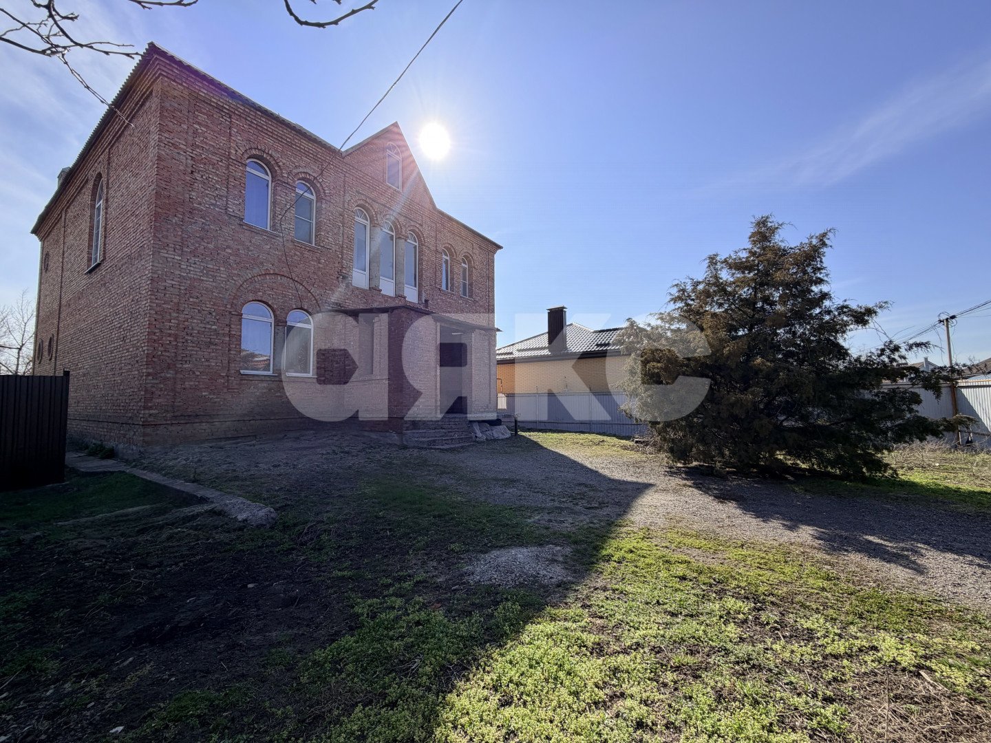 Фото №6: Дом 280&nbsp;м² + 8&nbsp;сот., 2&nbsp;эт. - Батайск, пер. Степной