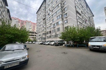 Фото №2: Торговое помещение 84 м² - Краснодар, мкр. Черёмушки, ул. Селезнёва, 4/5