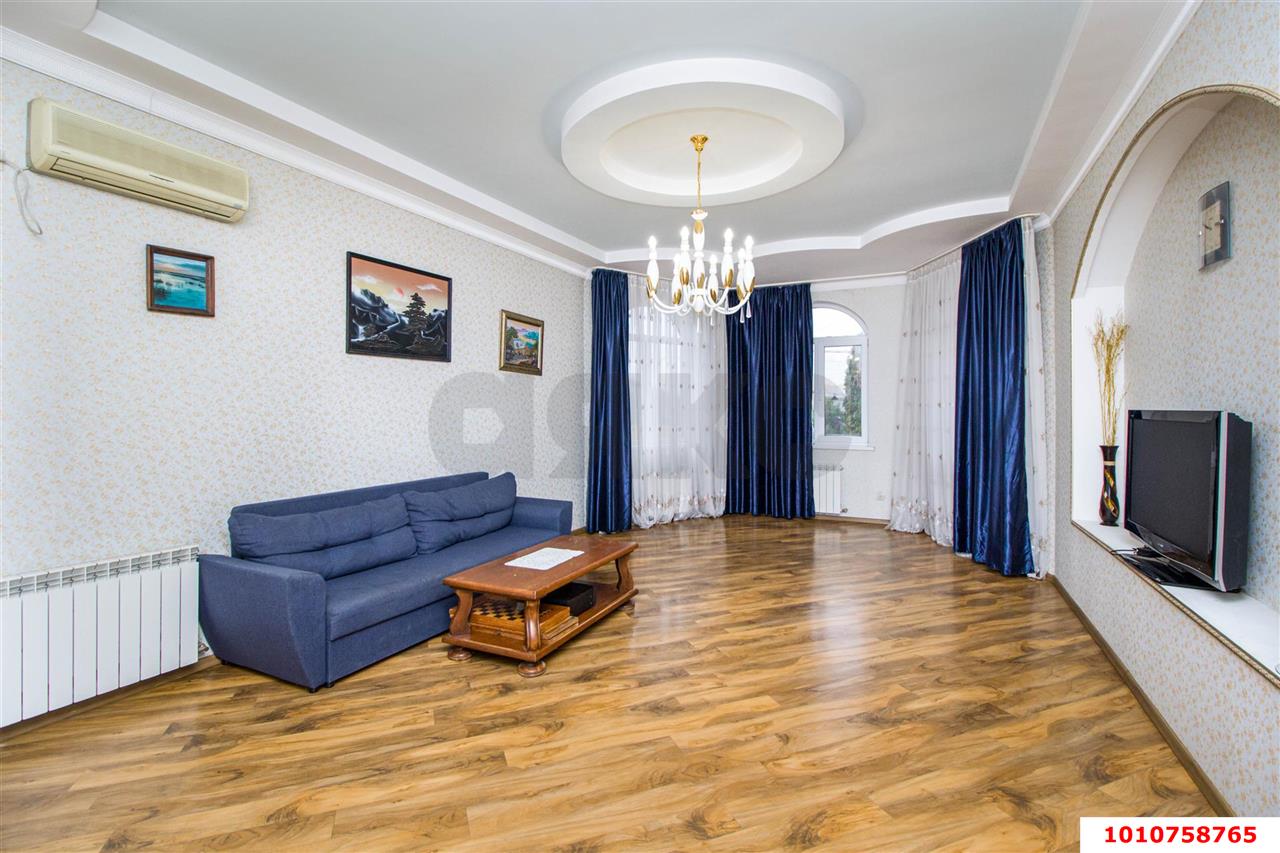 Фото №6: Дом 280&nbsp;м² + 8&nbsp;сот., 1&nbsp;эт. - Краснодар, Прикубанский внутригородской округ, мкр. Плодородный-2, ул. Романовская, 33