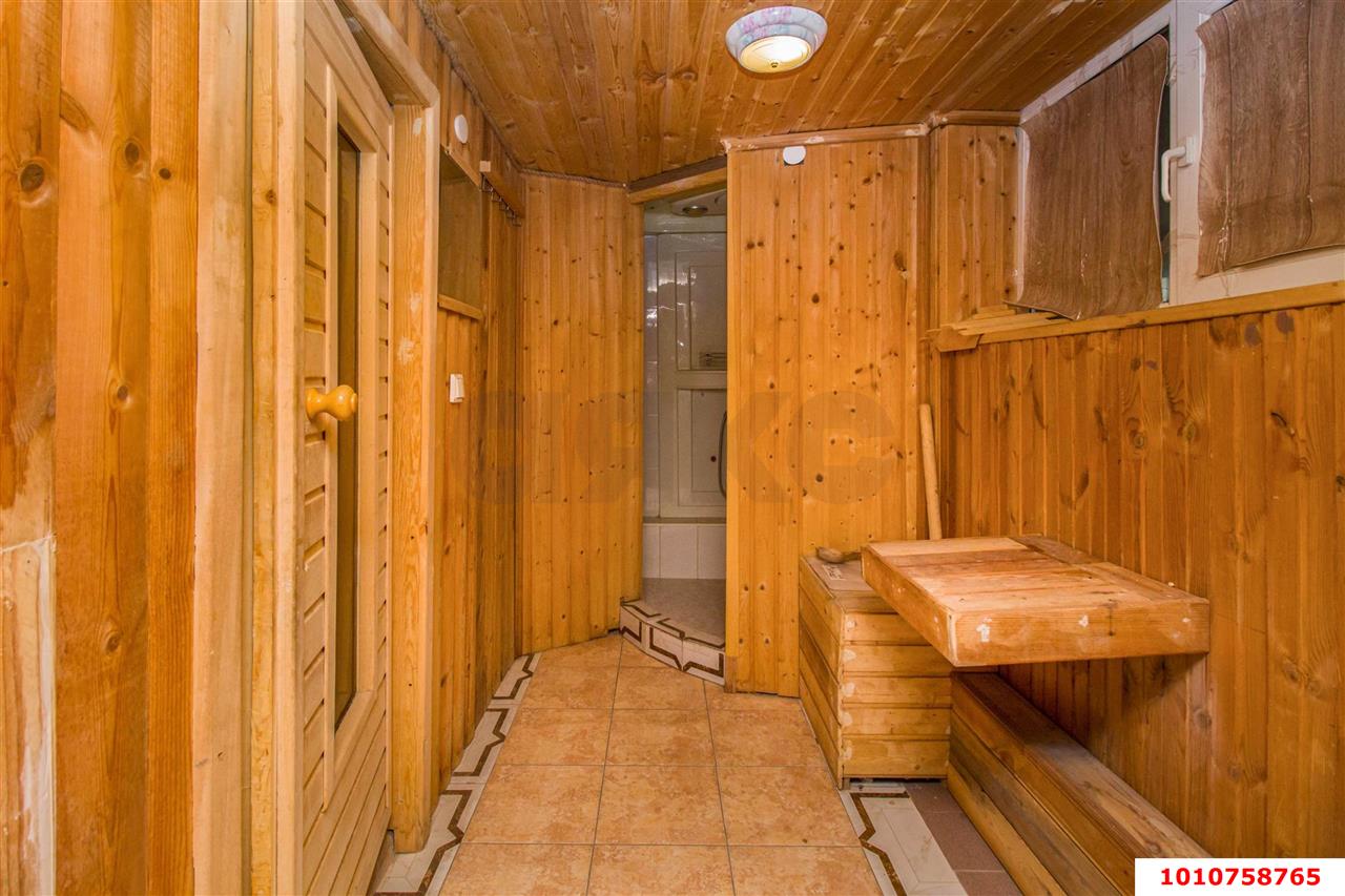 Фото №20: Дом 280&nbsp;м² + 8&nbsp;сот., 1&nbsp;эт. - Краснодар, Прикубанский внутригородской округ, мкр. Плодородный-2, ул. Романовская, 33