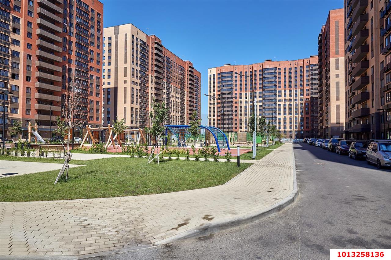 Фото №17: 2-комнатная квартира 55&nbsp;м², 14/16&nbsp;эт. - Краснодар, Карасунский внутригородской округ, мкр. ЖК Смородина, ул. Владимира Жириновского, 1к1